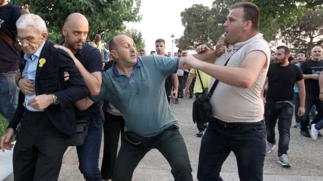 Thessaloniki mayor Yiannis Boutaris beaten up
