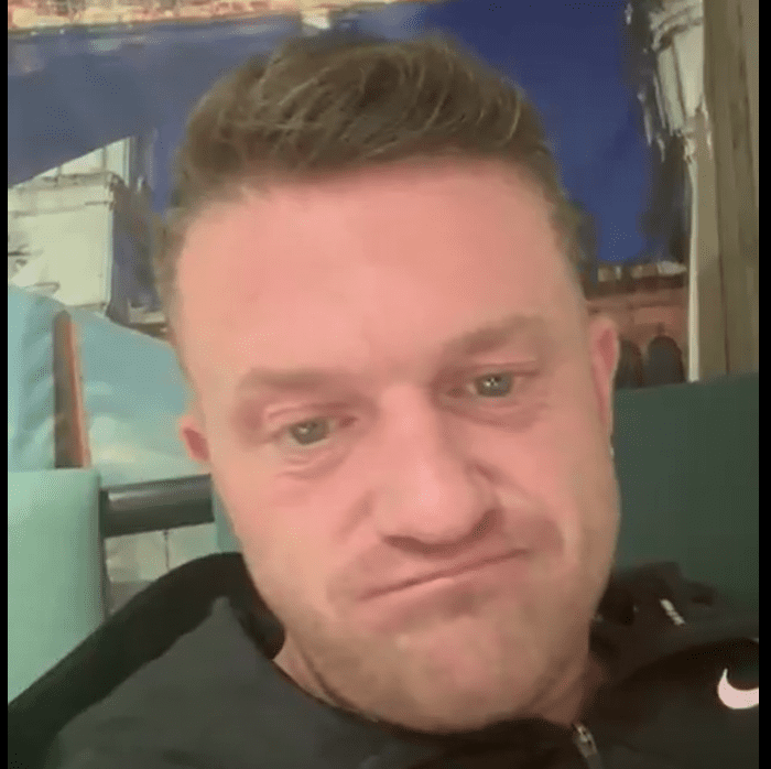 Tommy Robinson’s latest sunshine holiday ends in deportation