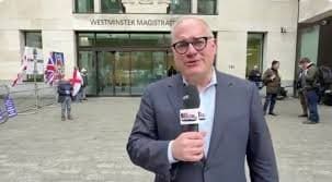 Ezra levant at Westminster Court for Tommy Robinson appearance